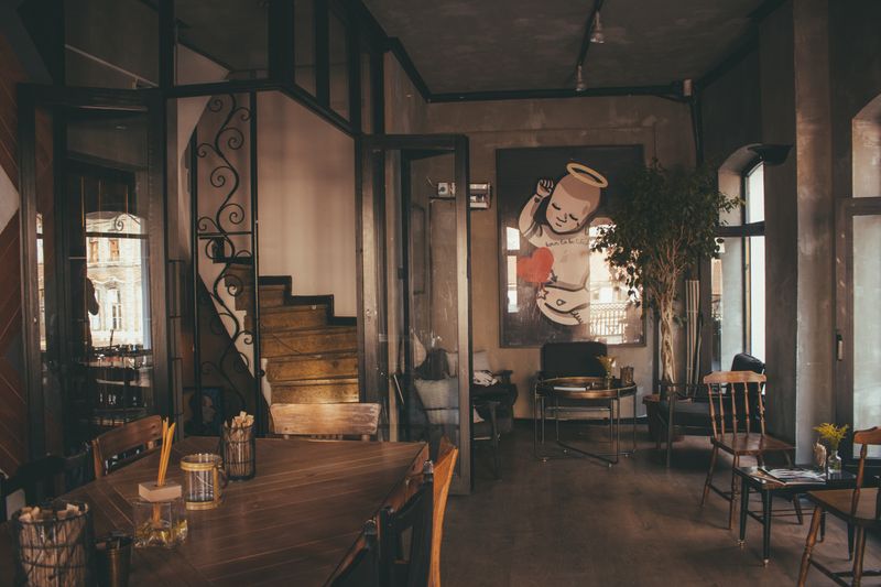 Pizza inn restaurant catering interior