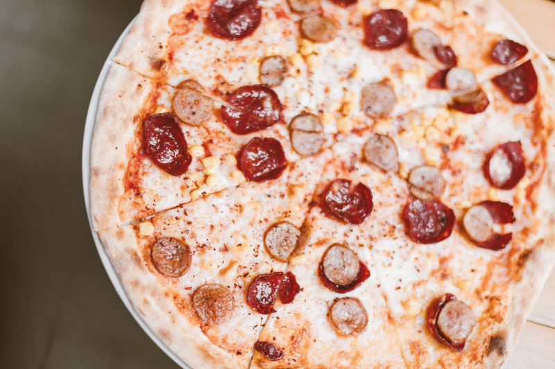 Veggie delight pizza